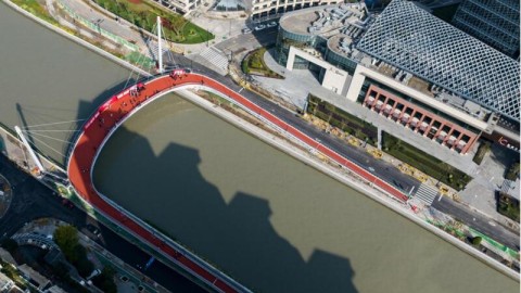 浮桥设计5个致命坑：先定骨架再定脸面，桂林景区省下38%维护费